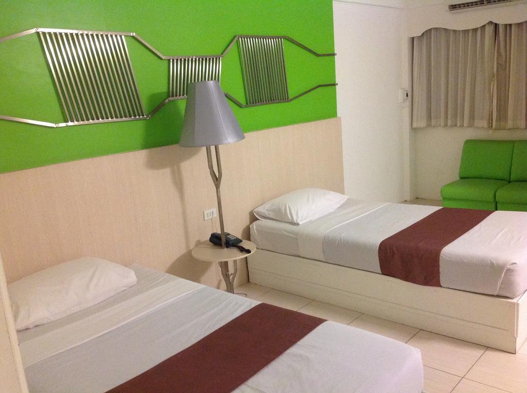 Highway Hotel Chiang Mai Eksteriør bilde