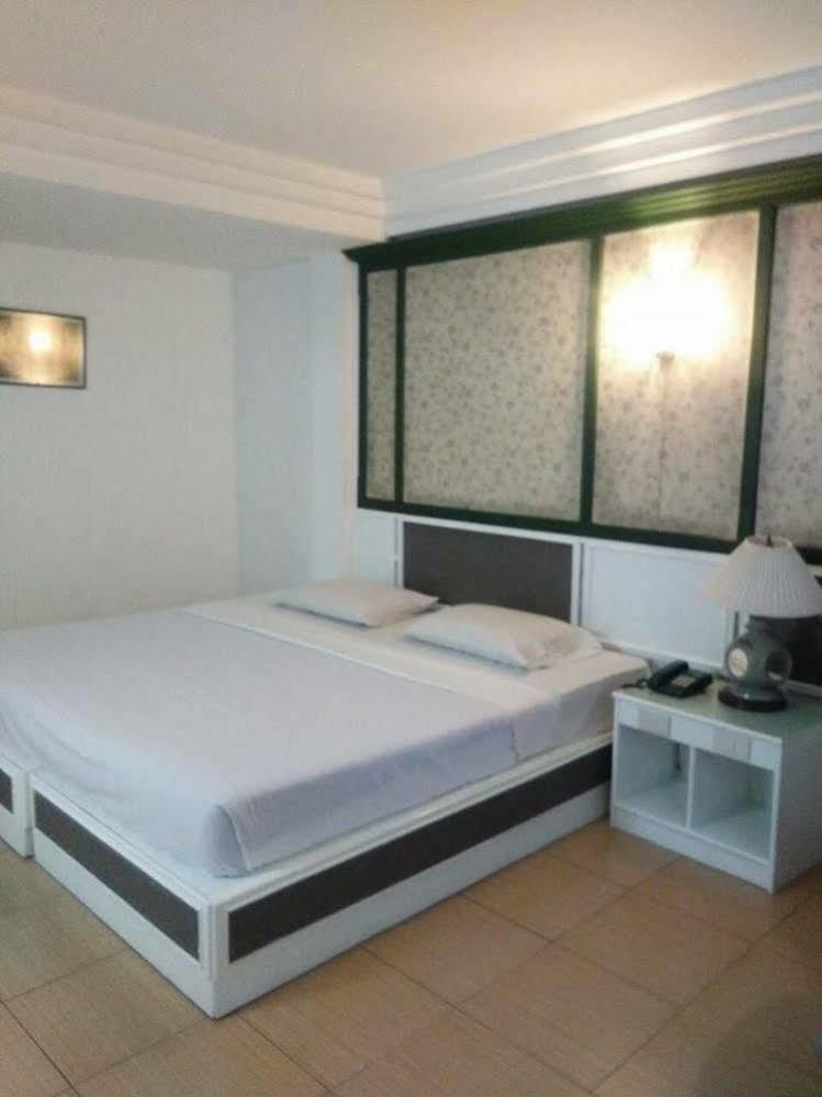 Highway Hotel Chiang Mai Eksteriør bilde
